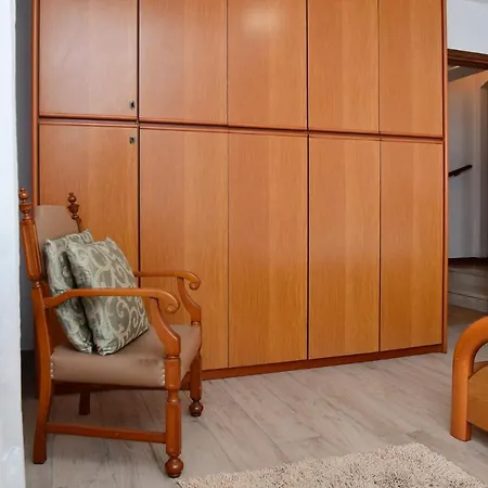 Ca Bearly Apartment *
